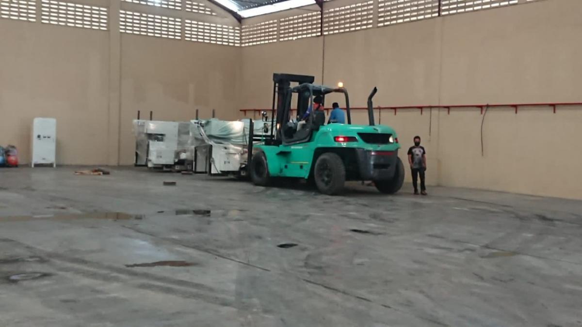 Forklift 15 ton , Rental Forklift Semarang, Sewa Forklift Semarang, Persewaan Forklift Semarang