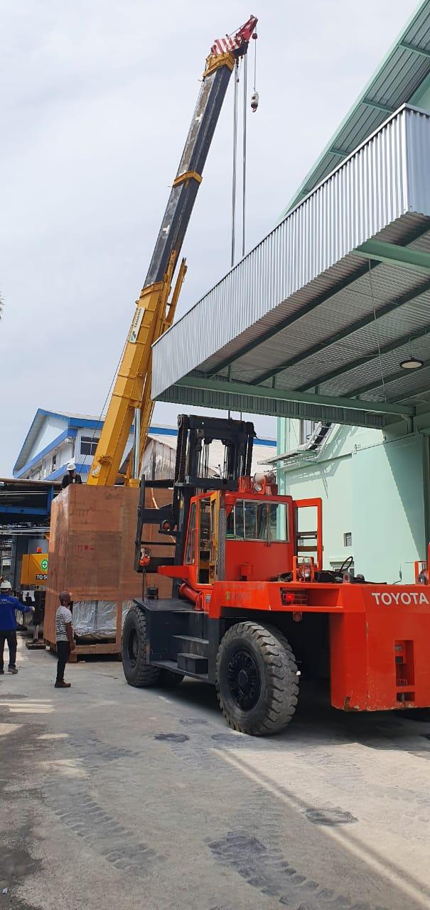 Forklift 20 ton , Rental Forklift Semarang, Sewa Forklift Semarang, Persewaan Forklift Semarang