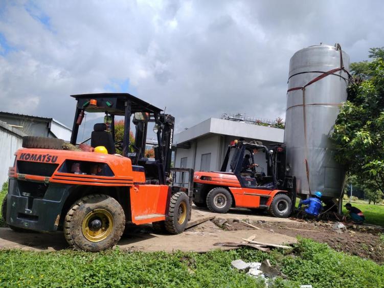 Header Image - Memilih Tempat Sewa Forklift Semarang yang Cepat Tanggap - CV. Sakti Trans Nusantara