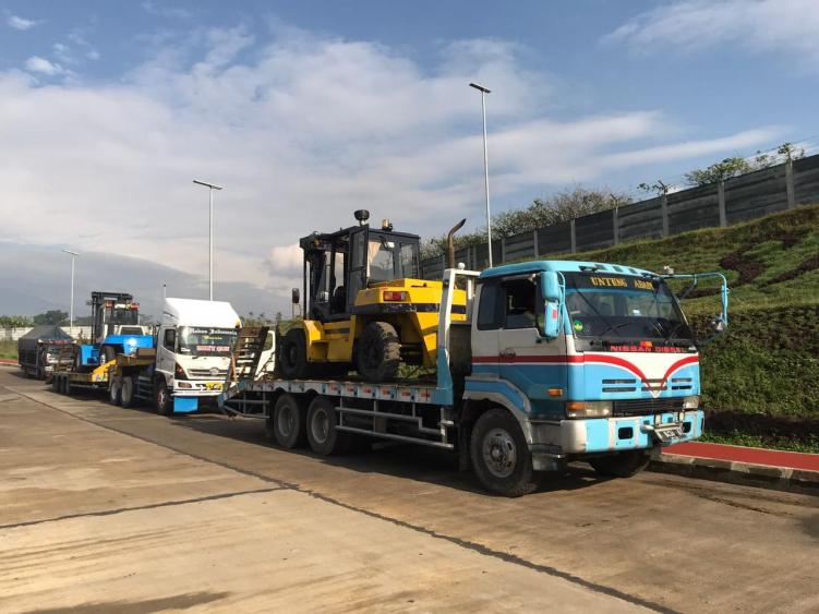 Header Image - Mengenal definisi Forklift, Apa itu Forklift ? - CV. Sakti Trans Nusantara
