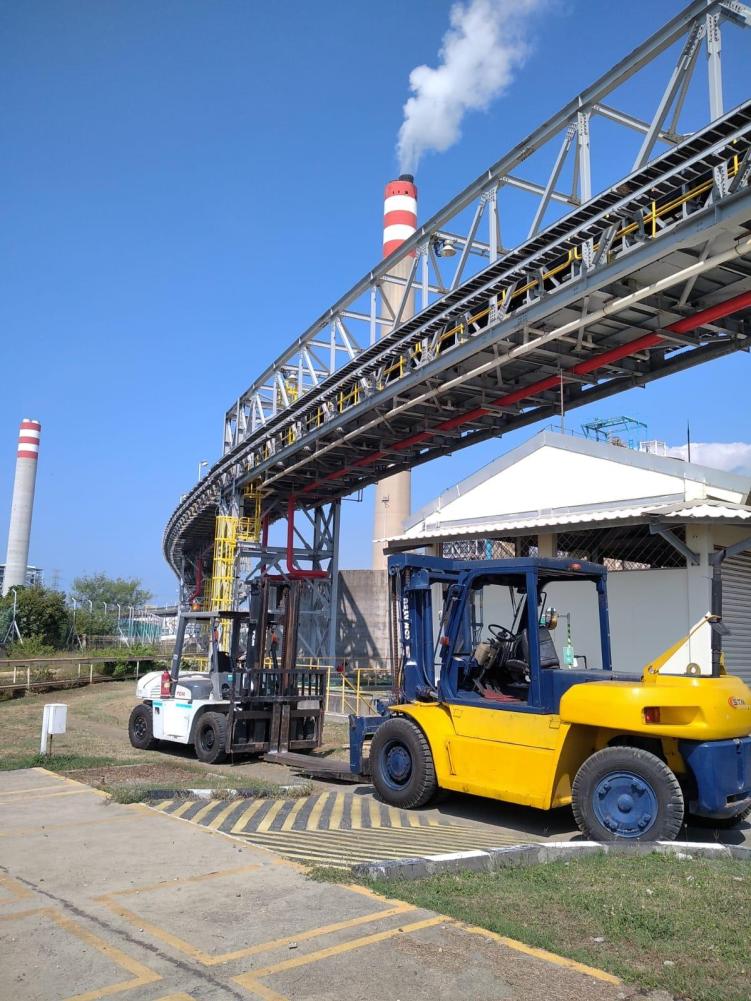 Pentingnya Memilih Layanan Rental Forklift Semarang yang Tersertifikasi