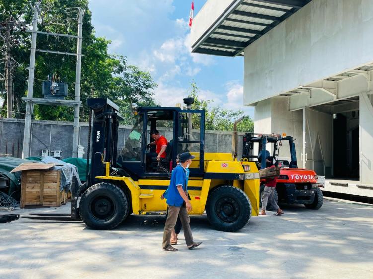 Header Image - Rental Forklift Semarang Termurah, Bisa Sewa Perjam Atau Harian! - CV. Sakti Trans Nusantara