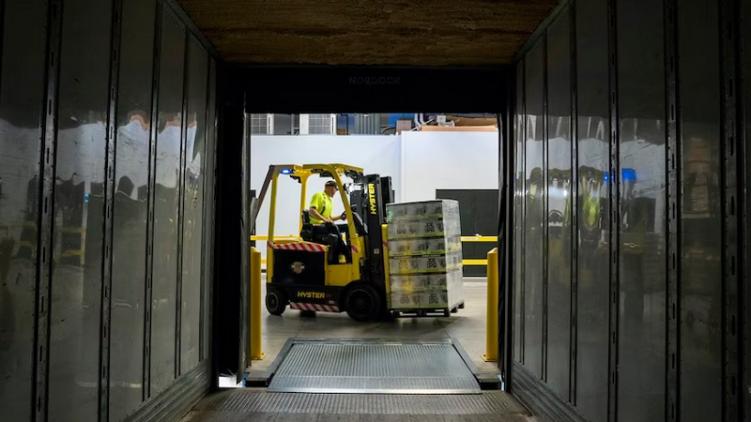 Header Image - Sewa Forklift Semarang dan Crane dengan Harga Termurah - CV. Sakti Trans Nusantara
