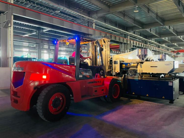 Header Image - Tips Memilih Jasa Rental Forklift Semarang Terbaik - CV. Sakti Trans Nusantara