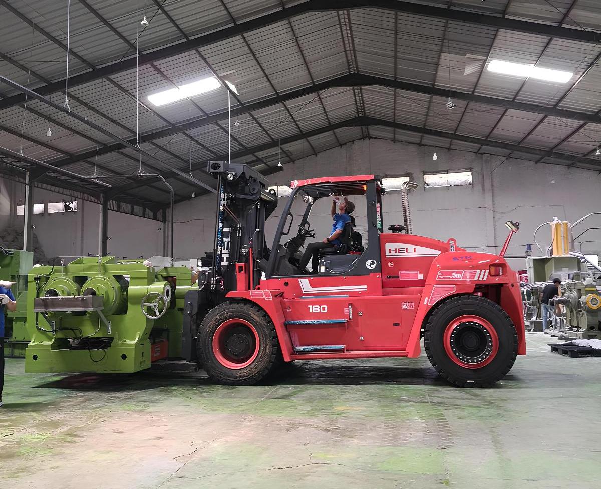 Rental Forklift & Crane Semarang - CV. Sakti Trans Nusantara